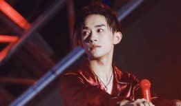 千玺新杂志爆料视频大全,揭秘明星幕后生活点滴