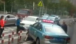 长沙租车爆料事件视频,揭秘背后惊人真相