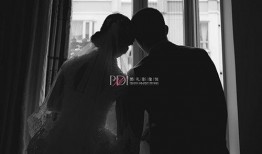 新郎被摄影师爆料视频,摄影师曝光新郎婚礼现场惊人一幕